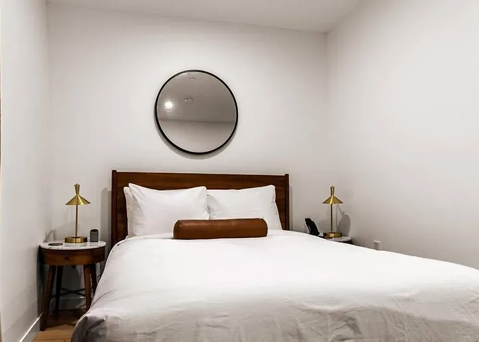 Dtwn Historic Hotel, The Phenix, Ground Floor, Room # 100